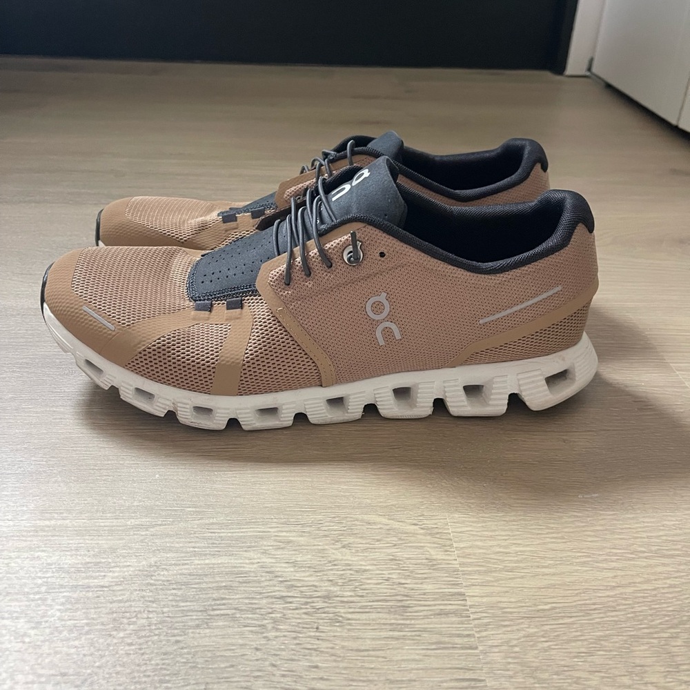 On Running Men's Tan Athletic Shoes